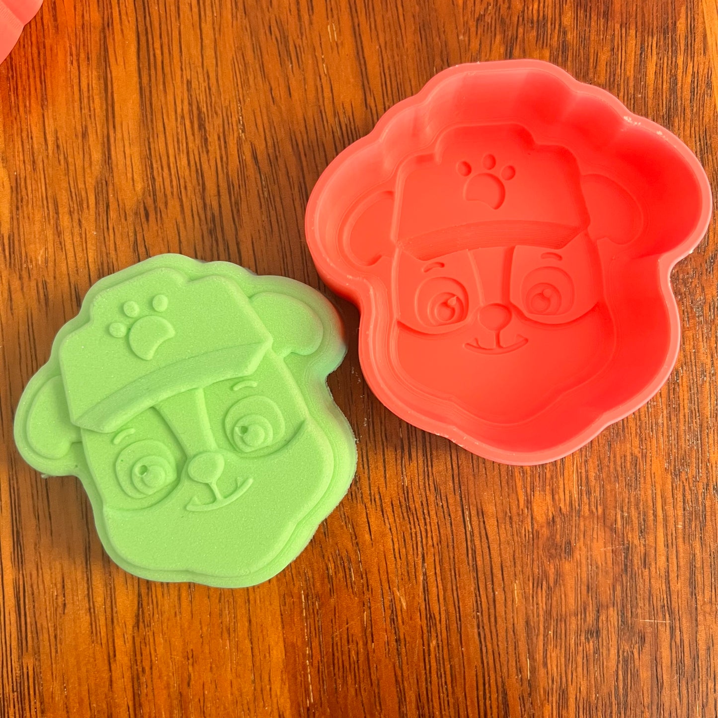 Paw Patrol Hybrid Collection of 8 Mould