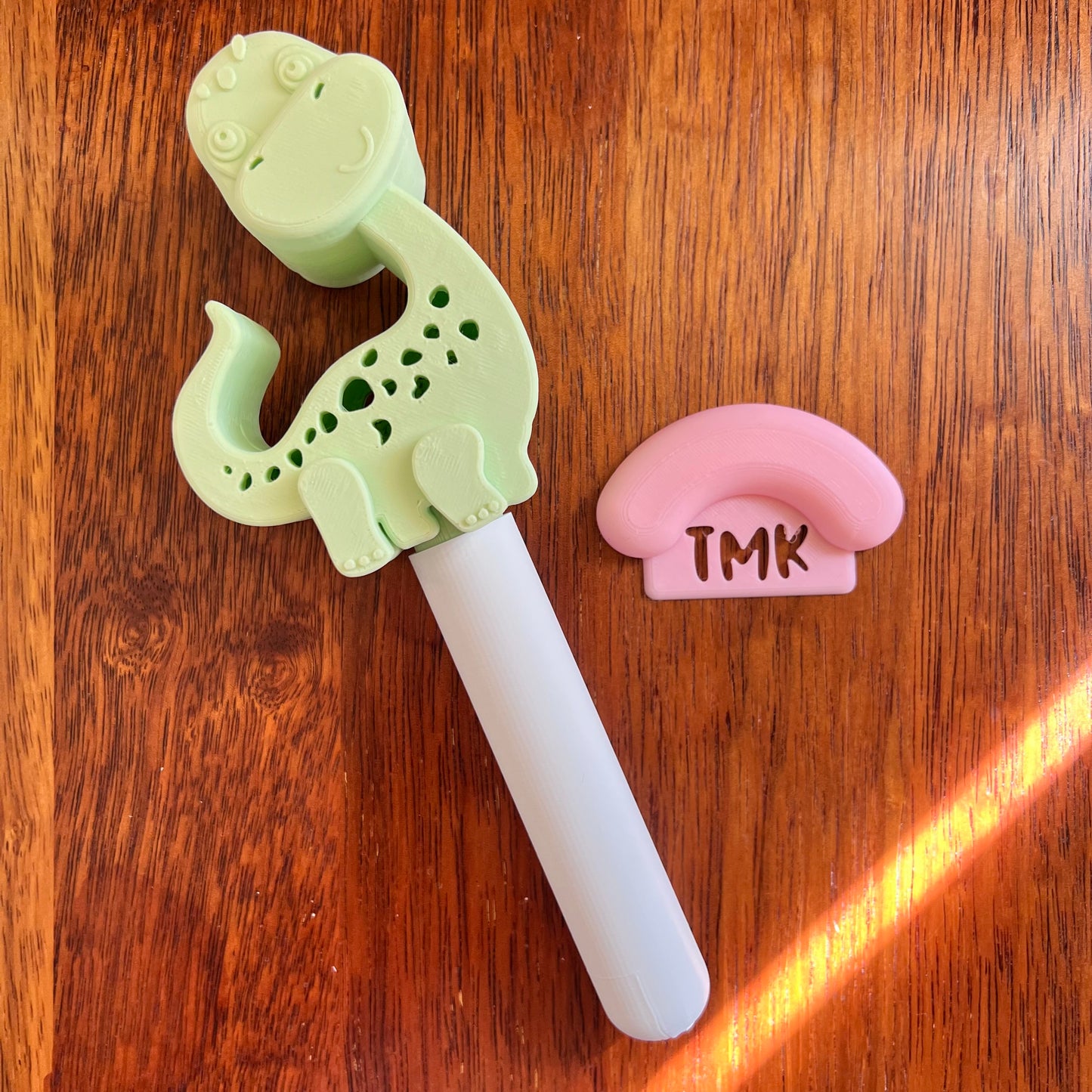 Dinosaur Magic Bath Bomb Wands