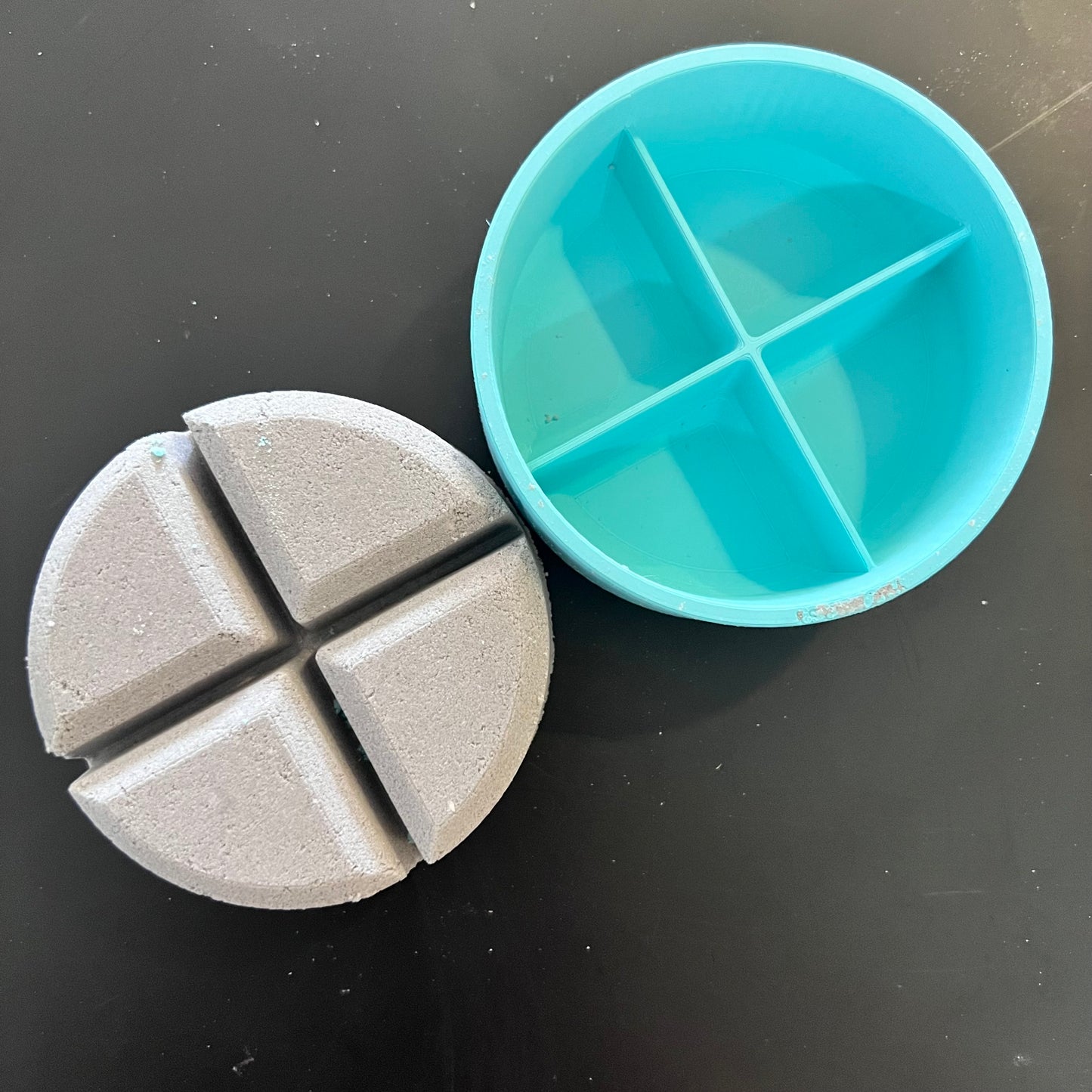 Round Pill 1/4 Snap (3D Printed) 180gm